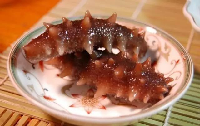 女性吃海参 (3).jpg